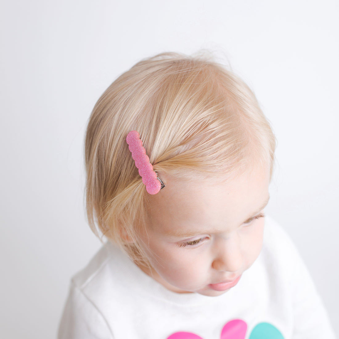 Scalloped Acrylic Hair Clip - 20 Glitter & Pearl